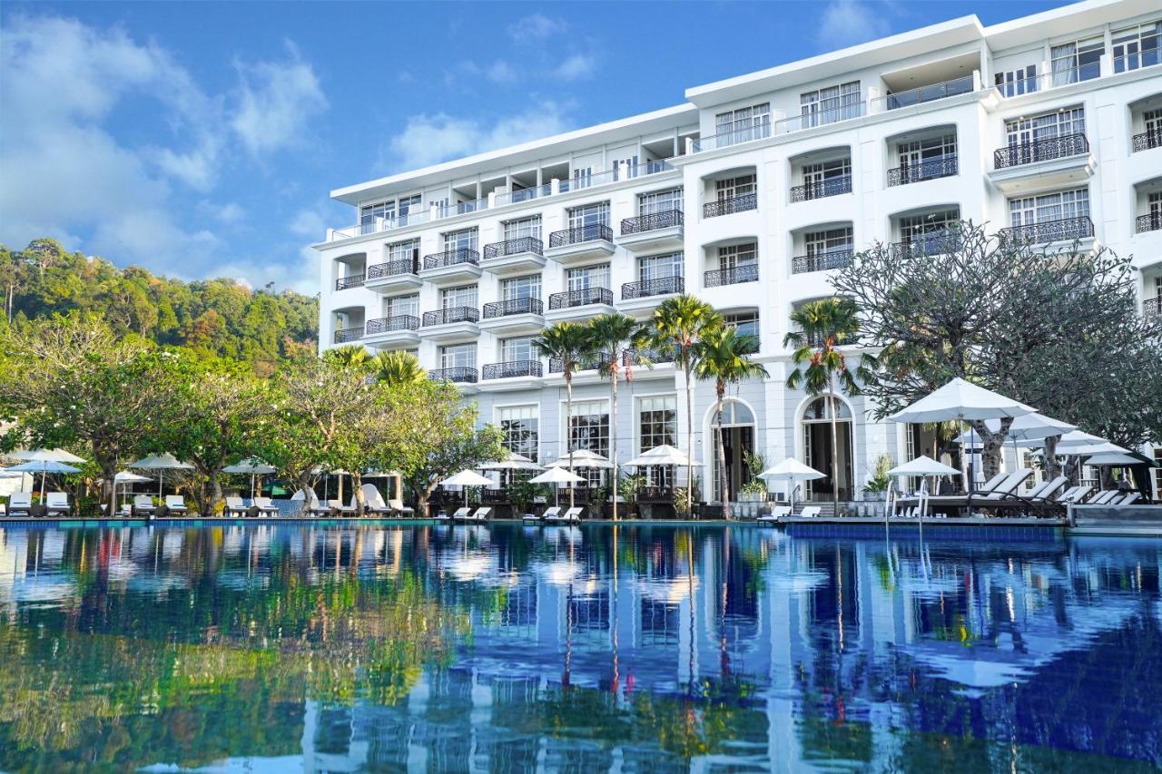 เดอะ แดนนา ลังกาวี - ในเครือสมอลล์ลักชัวรี โฮเทลออฟเดอะเวิลด์ Hotel ปันไตก็อก ภายนอก รูปภาพ The hotel's pool